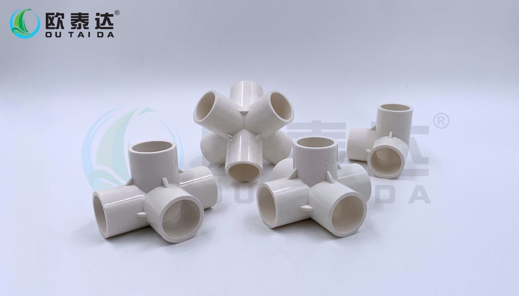 PVC 3D four-way fitting