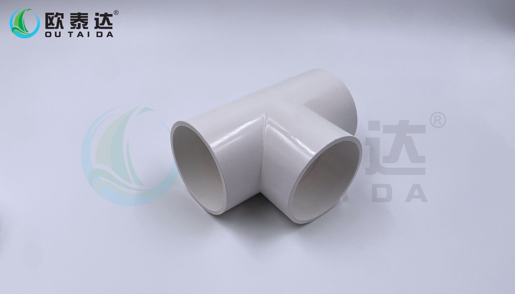 SCH40 PVC Tee