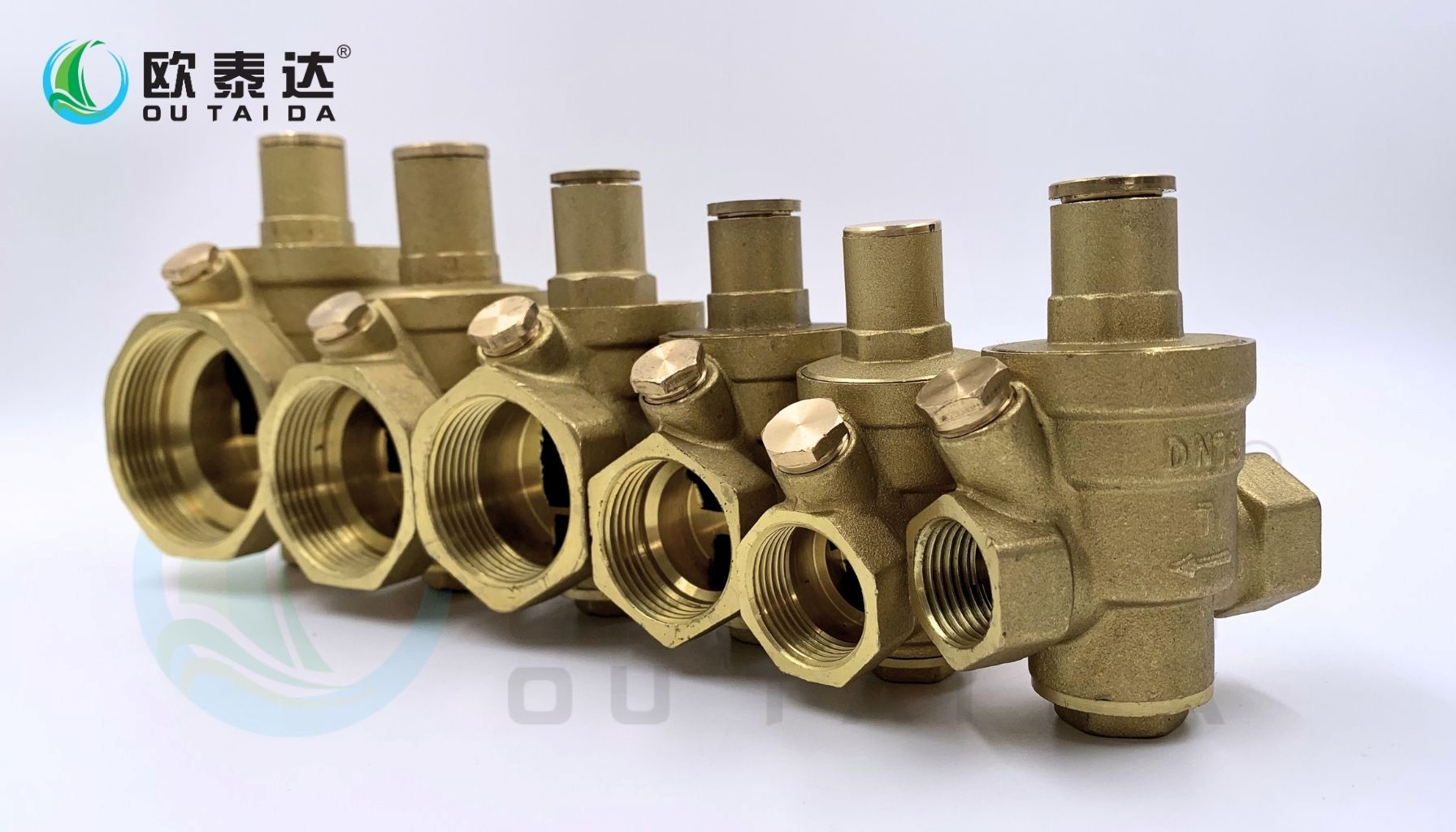Brass pressure reducing valve