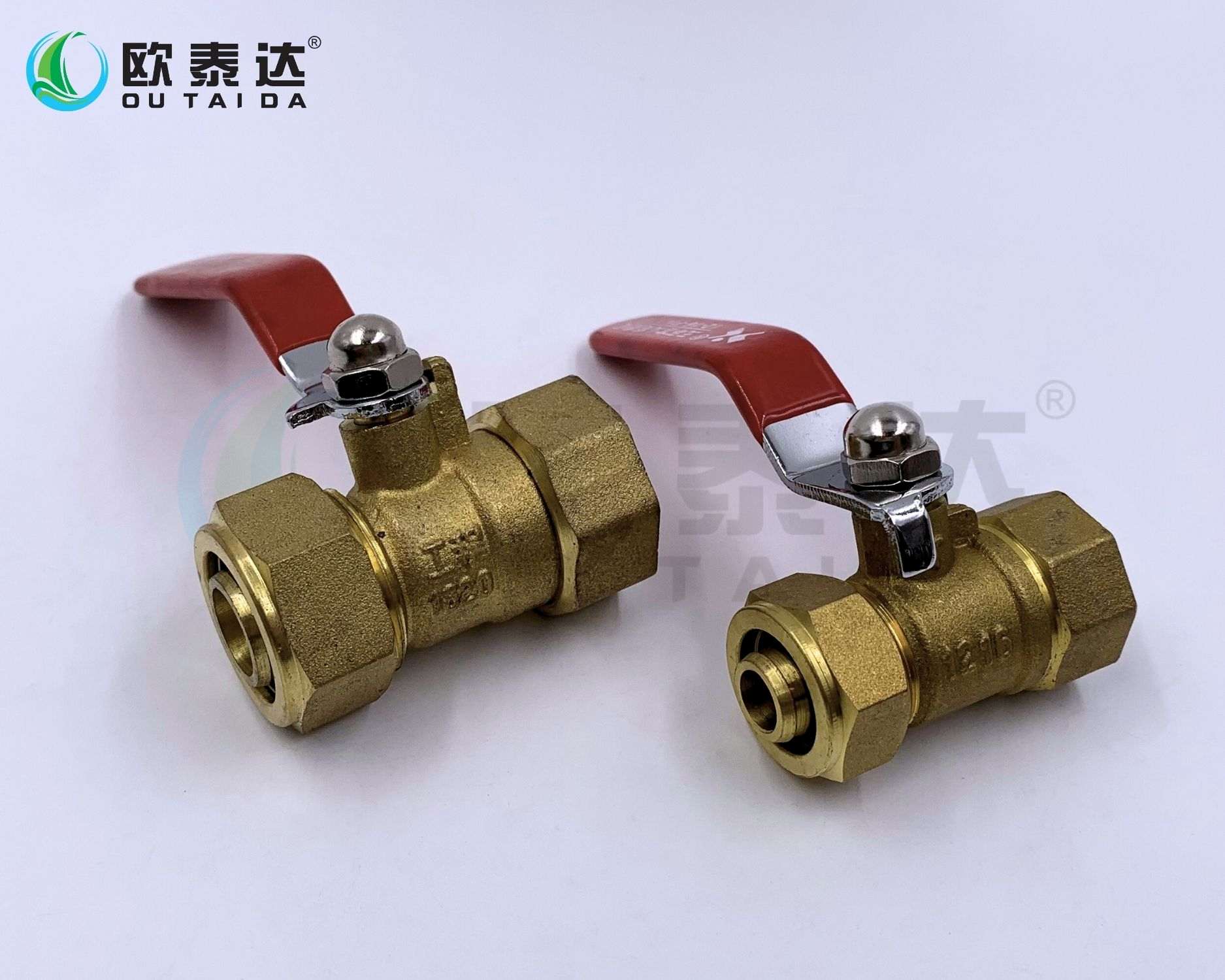 Brass aluminum-plastic pipe ball valve