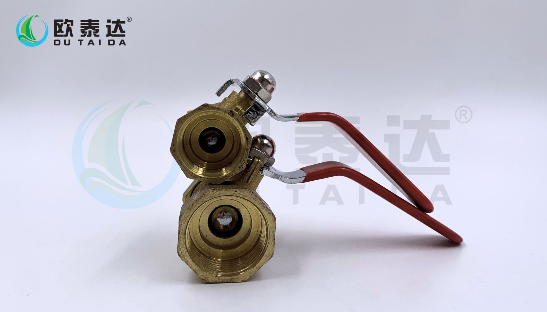 Brass female aluminum-plastic pipe ball valve
