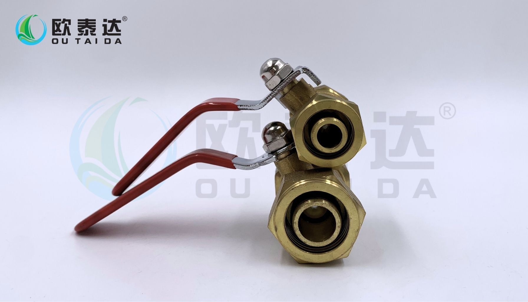 Brass female aluminum-plastic pipe ball valve