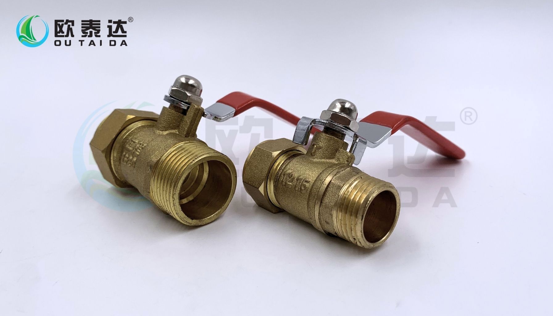 Brass male aluminum-plastic pipe ball valve