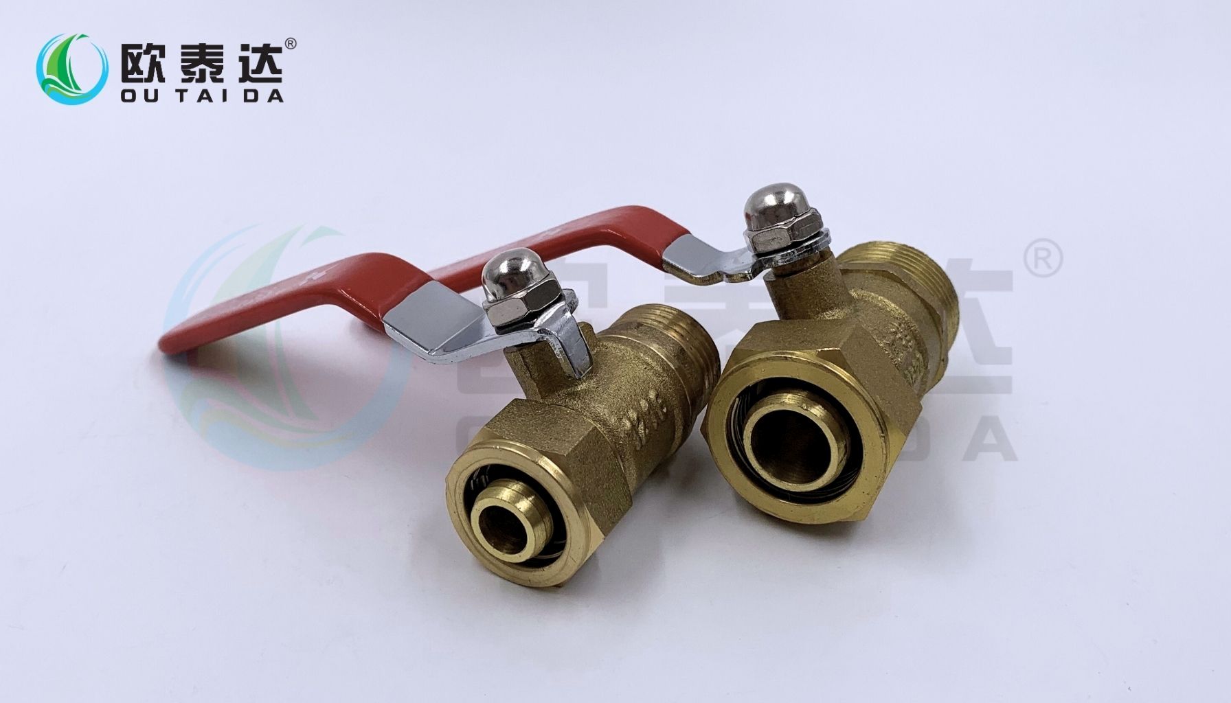 Brass male aluminum-plastic pipe ball valve